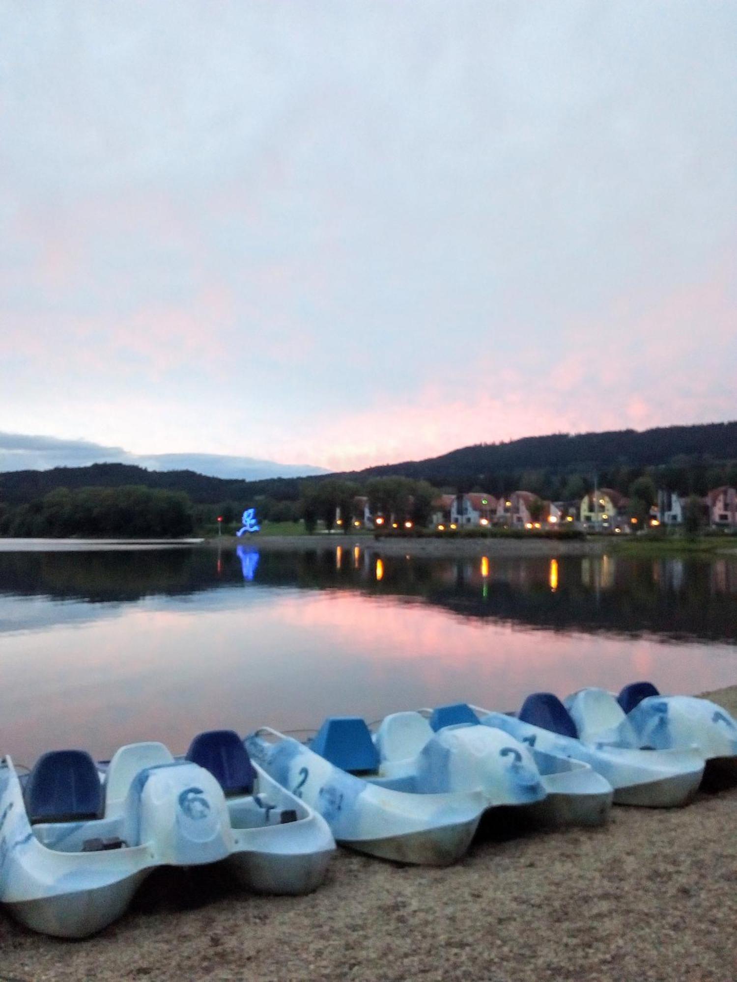 Apartman U Lipna, Pro Cyklisty, Motorkare Frymburk Exterior foto